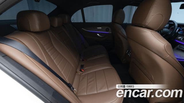 Mercedes-Benz E-класс W213 Exclusive, 2022 11