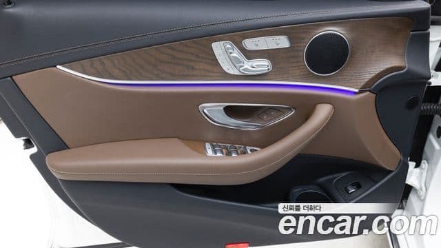 Mercedes-Benz E-класс W213 Exclusive, 2022 12