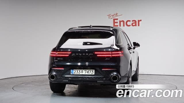Genesis GV70, 2021 4