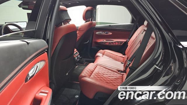 Genesis GV70, 2021 12