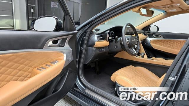 Genesis The / новый New G70 슈팅브레이크, 2023 11