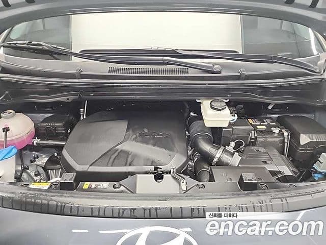 Hyundai Staria Modern, 2025 все фото