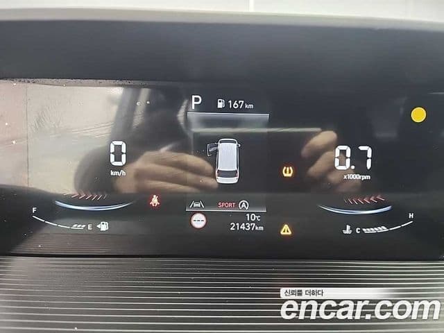 Hyundai Staria Modern, 2025 6