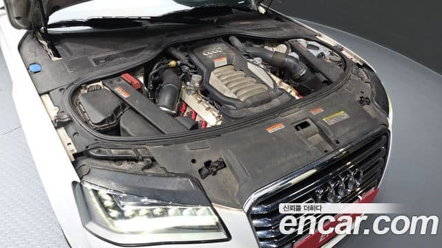 Audi New A8 D4, 2012 6