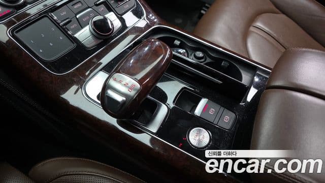 Audi New A8 D4, 2012 9