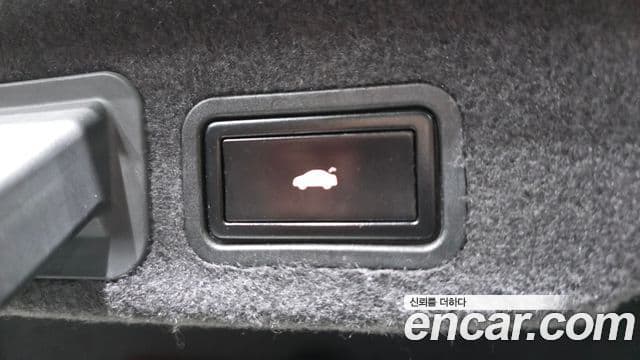 Audi New A8 D4, 2012 20