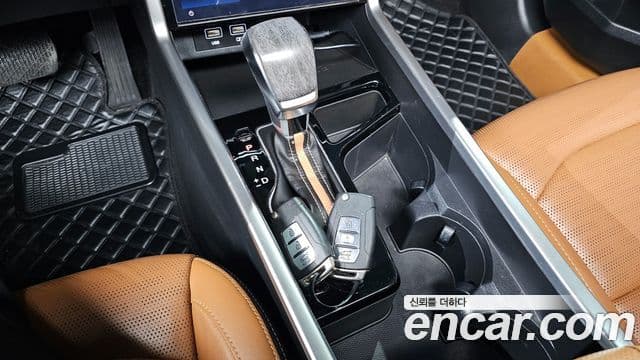 KG모빌리티(SsangYong) Torres T7, 2023 9