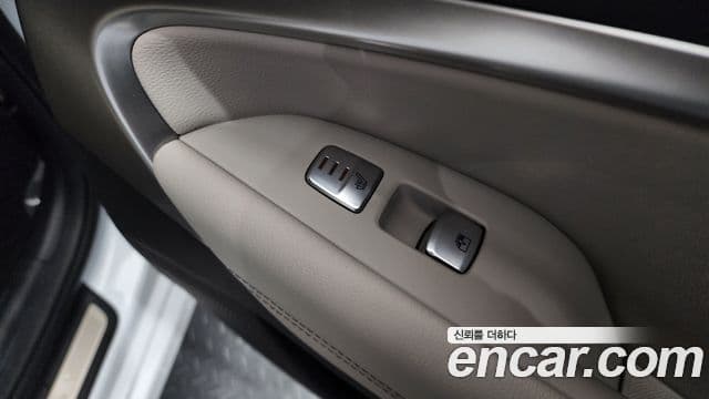 Genesis The / новый New G70 슈팅브레이크, 2023 19