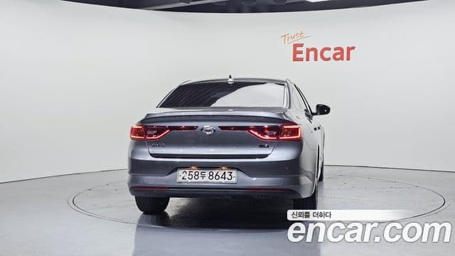 Renault Korea(Samsung) SM6 2.0 LPe SE (арендный автомобиль), 2019 4