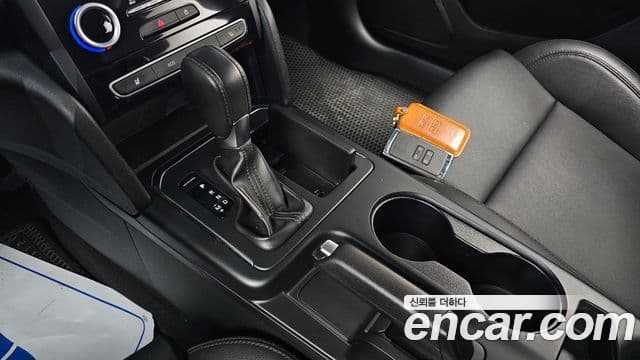 Renault Korea(Samsung) SM6 2.0 LPe SE (арендный автомобиль), 2019 9