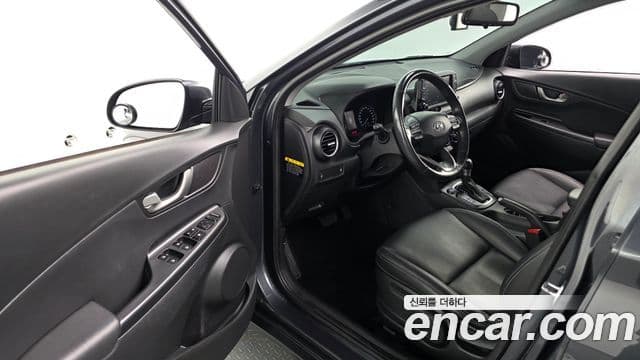 Hyundai Kona Modern Art, 2018 11