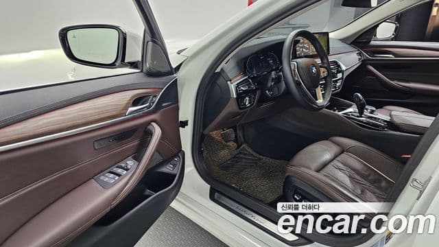 BMW 5시리즈 (G30) Luxury, 2023 11