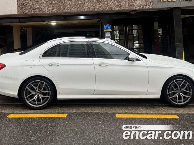 Mercedes-Benz E-класс W213 AMG Line, 2022 3
