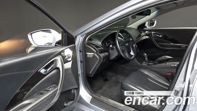 Hyundai Grandeur HG HG240 Modern Collection, 2017 11