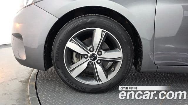 Kia The / новый New K3 Trendy, 2018 все фото