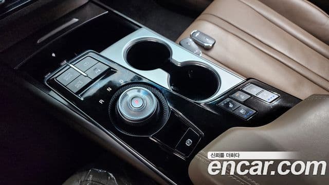 Kia K8 гибрид Noblesse, 2022 9