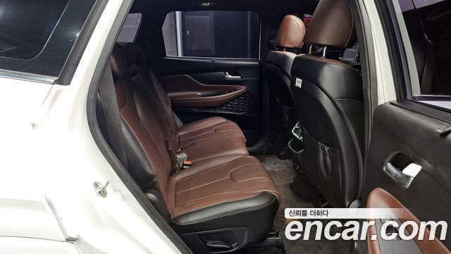 Hyundai Santa Fe TM Inspiration, 2019 12