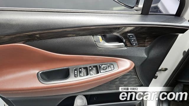 Hyundai Santa Fe TM Inspiration, 2019 18