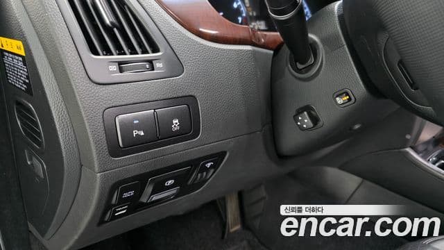 Hyundai Equus(новый кузов / новое поколение) Prime, 2010 13