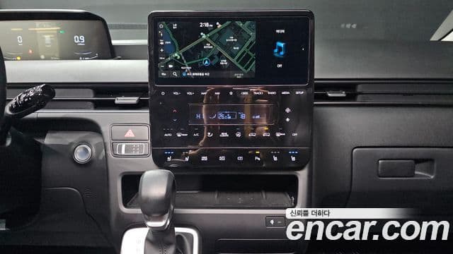 Hyundai Staria Modern, 2024 14