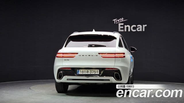 Genesis GV70, 2024 4