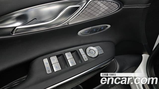 Genesis GV70, 2024 19