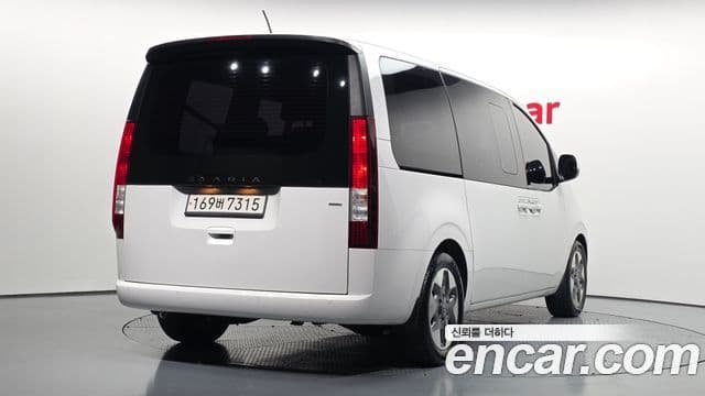 Hyundai Staria Modern, 2022 2