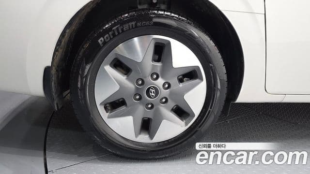 Hyundai Staria Modern, 2022 все фото