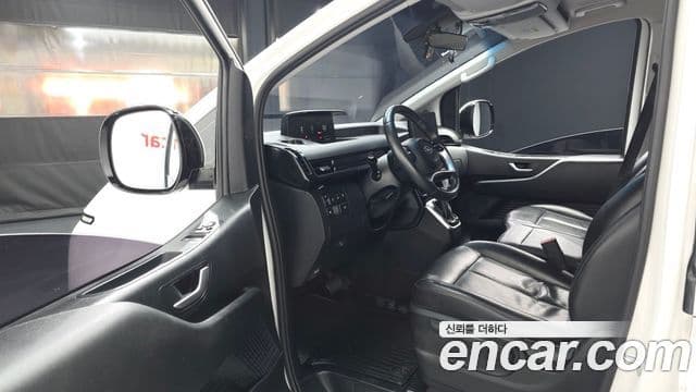 Hyundai Staria Modern, 2022 10
