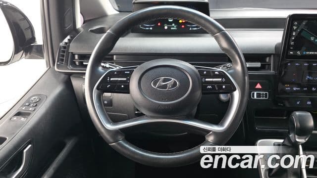 Hyundai Staria Modern, 2022 13