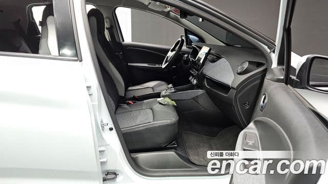 Renault Korea(Samsung) 조에 intense Eco, 2021 11