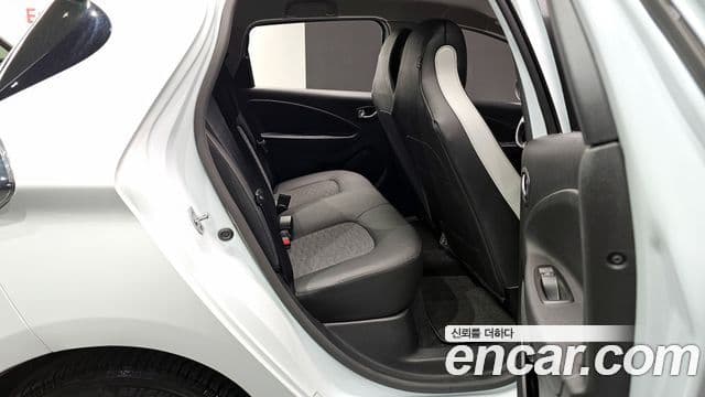 Renault Korea(Samsung) 조에 intense Eco, 2021 12