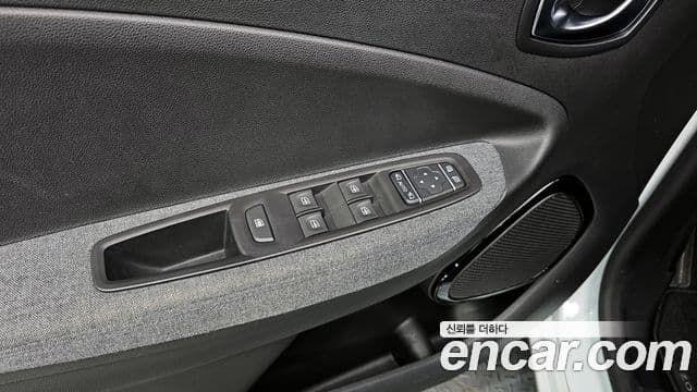 Renault Korea(Samsung) 조에 intense Eco, 2021 18