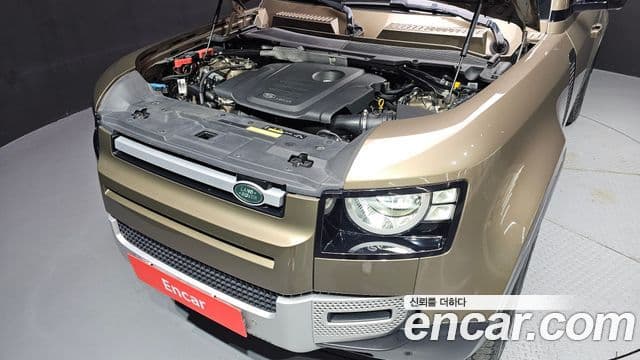 Land Rover Defender (L663) 110 D240 S, 2020 6