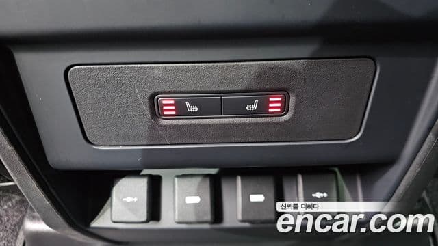 Land Rover Defender (L663) 110 D240 S, 2020 19