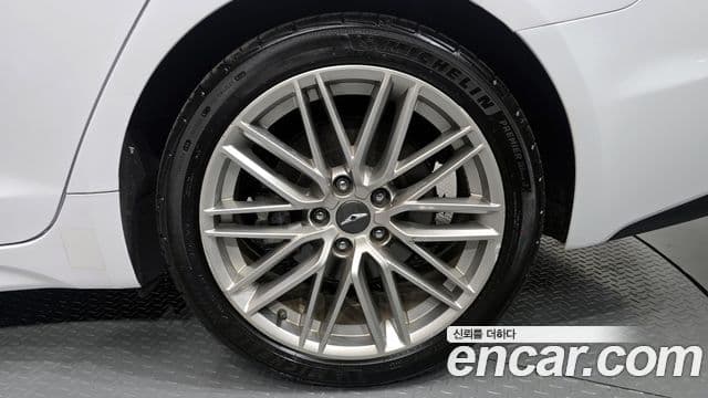 Genesis G70 Elite, 2019 все фото