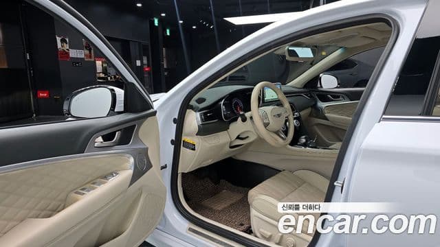 Genesis G70 Elite, 2019 10