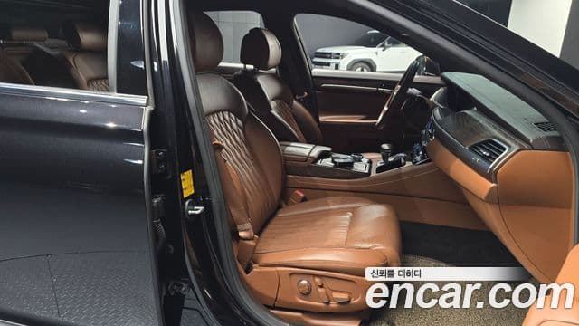 Genesis G90 Premium Luxury, 2021 10