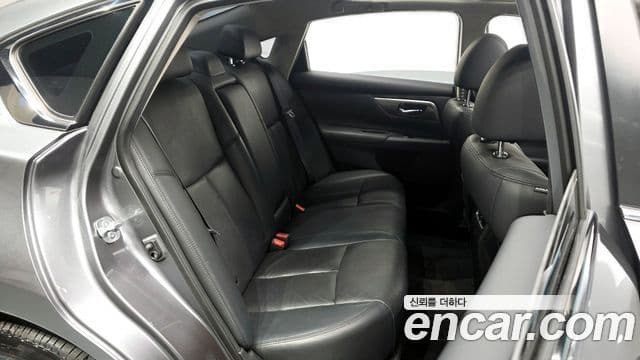 Nissan 알티마 L33, 2016 12