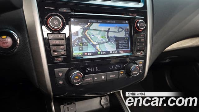 Nissan 알티마 L33, 2016 14