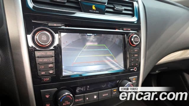 Nissan 알티마 L33, 2016 15