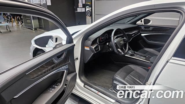 Audi A6 (C8) Premium, 2021 10