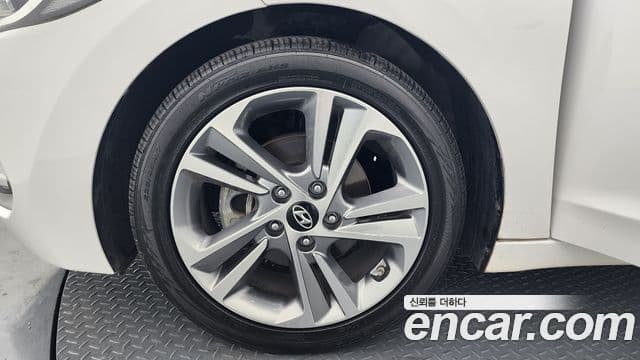 Hyundai Avante AD 1.6 GDI Value Plus, 2018 все фото