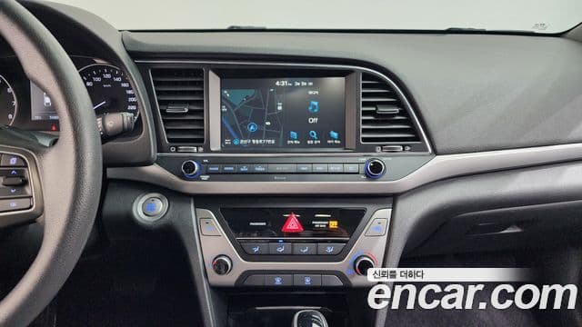 Hyundai Avante AD 1.6 GDI Value Plus, 2018 14