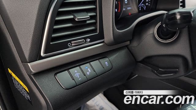 Hyundai Avante AD 1.6 GDI Value Plus, 2018 16