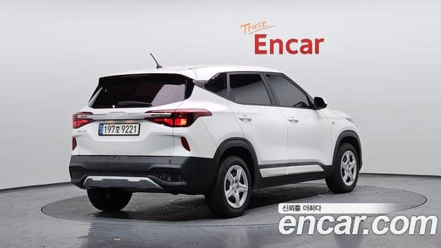 Kia Seltos Trendy, 2023 2