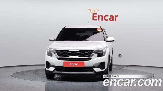 Kia Seltos Trendy, 2023 3