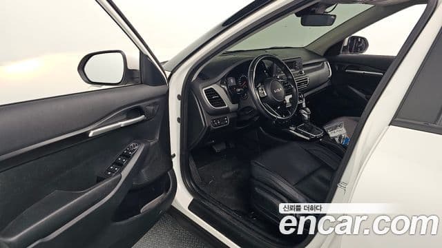 Kia Seltos Trendy, 2023 11