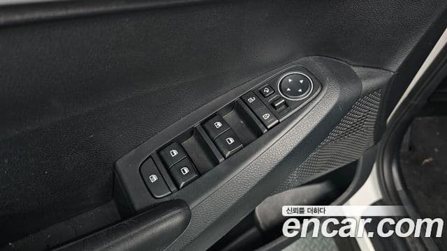 Kia Seltos Trendy, 2023 17