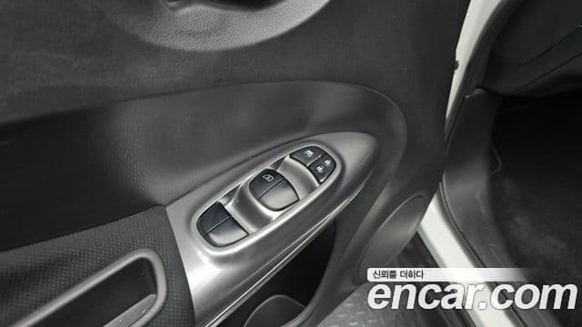 Nissan 쥬크 F15, 2016 17